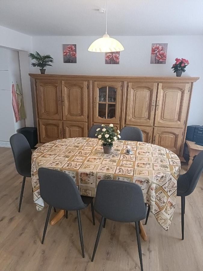 Haus Langert - Einfamilienhaus Mit Terrasse Und Garten Zur Alleinigen Nutzung Baesweiler 外观 照片
