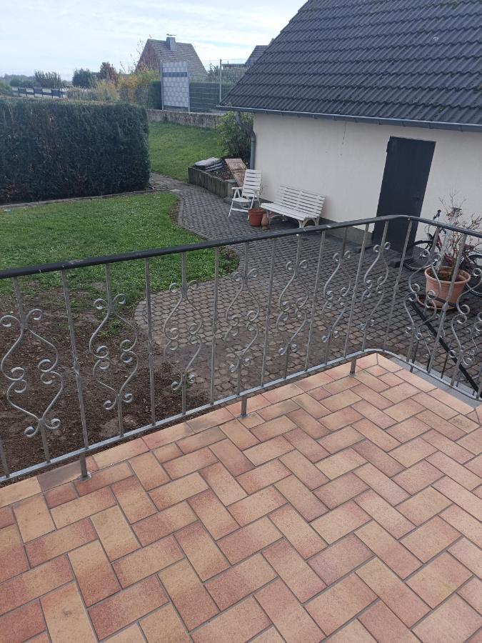 Haus Langert - Einfamilienhaus Mit Terrasse Und Garten Zur Alleinigen Nutzung Baesweiler 外观 照片